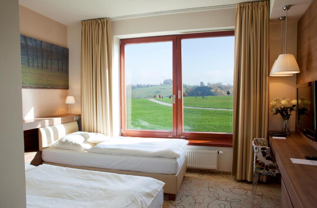 Grund Resort Golf And Ski Mladé Buky Стая снимка